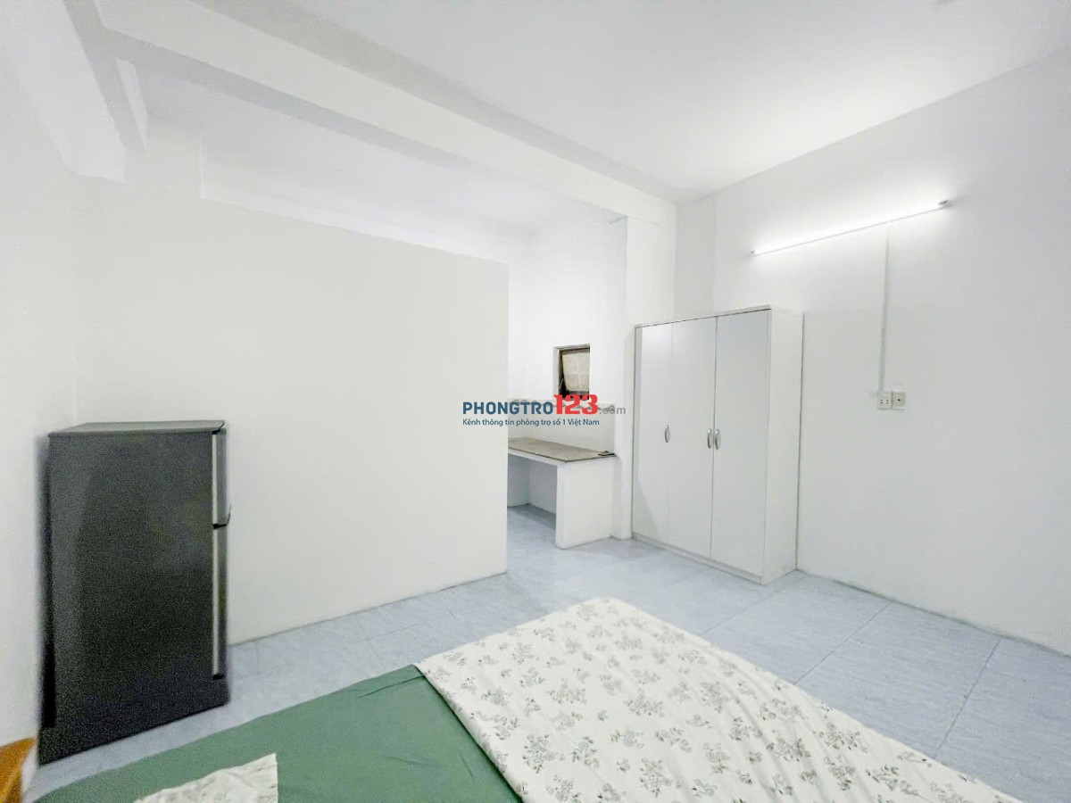 PHÒNG RỘNG FULL NỘI THẤT ĐƯỜNG LÊ ĐÌNH CẨN