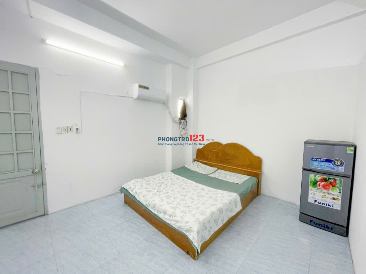 PHÒNG RỘNG FULL NỘI THẤT ĐƯỜNG LÊ ĐÌNH CẨN