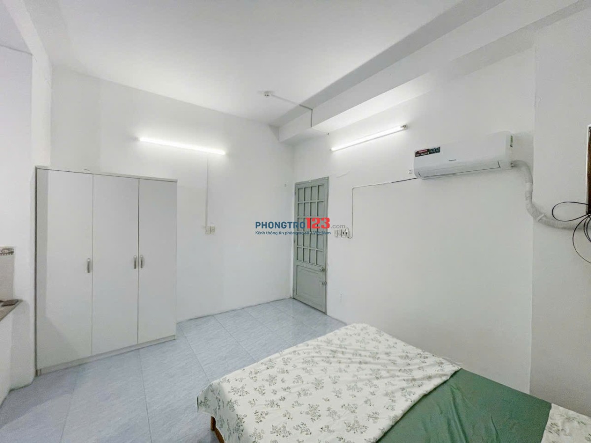 PHÒNG RỘNG FULL NỘI THẤT ĐƯỜNG LÊ ĐÌNH CẨN