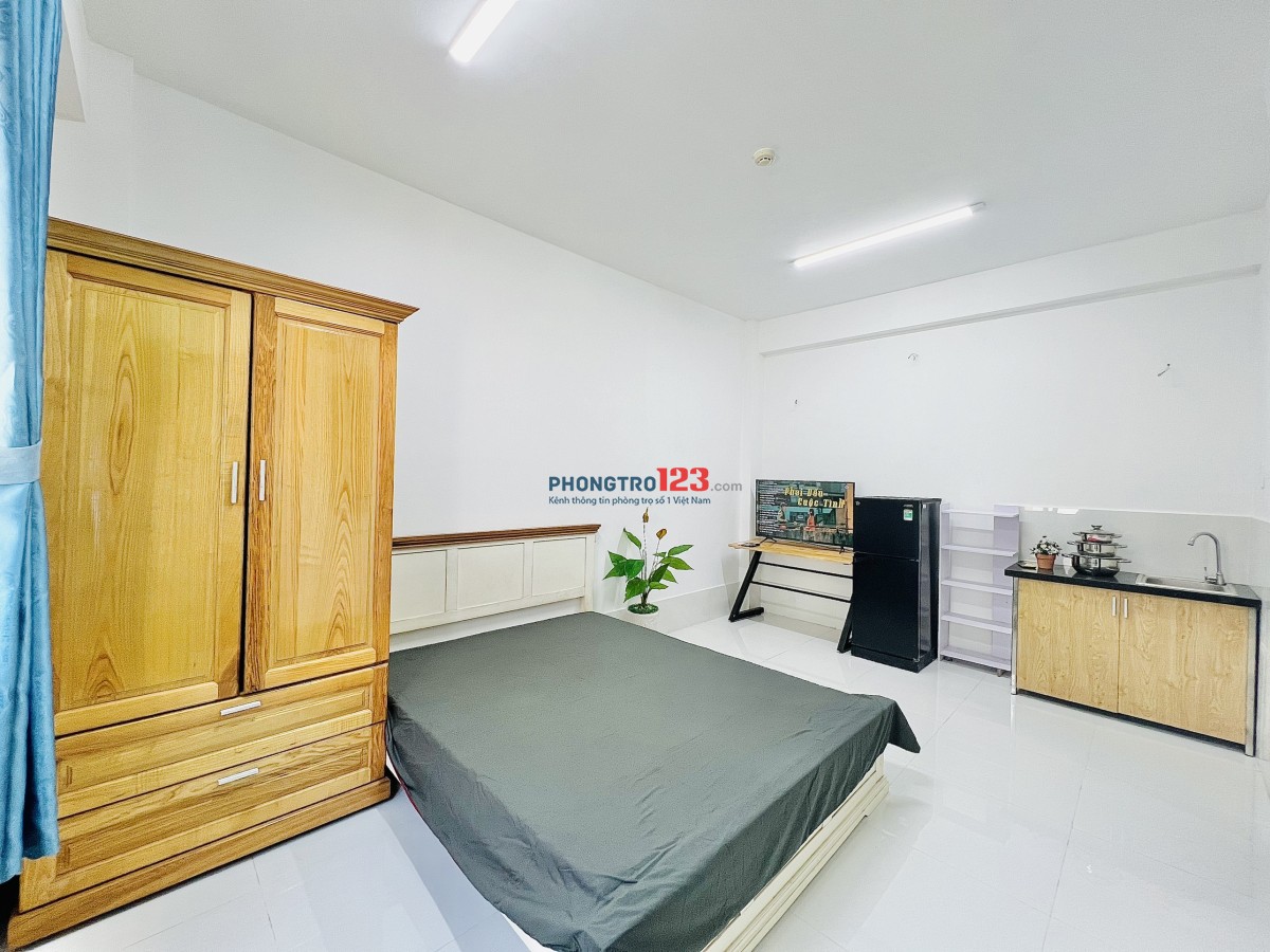 PHÒNG 30m2 FULL TIỆN NGHI TÂN THUẬN TÂY GẦN CHỢ BÙI VĂN BA