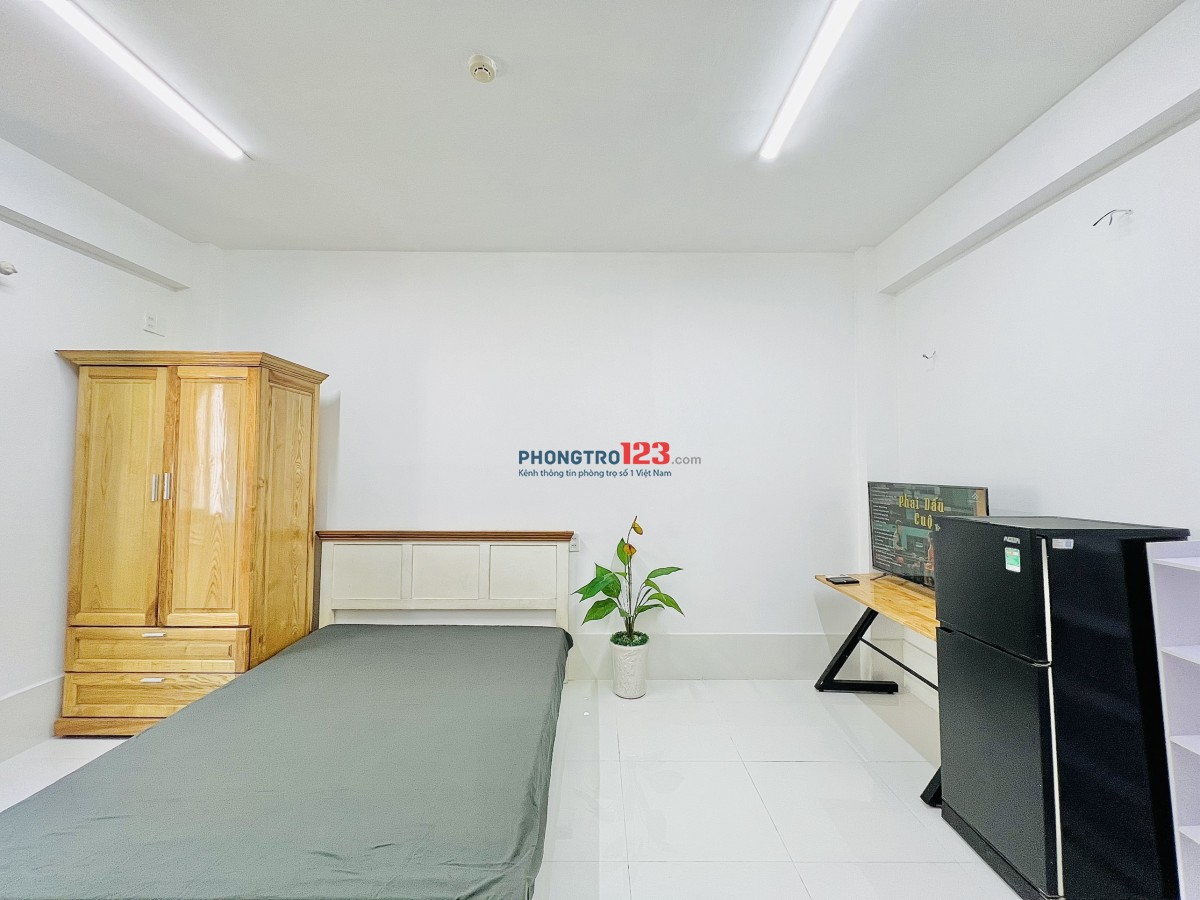 PHÒNG 30m2 FULL TIỆN NGHI TÂN THUẬN TÂY GẦN CHỢ BÙI VĂN BA