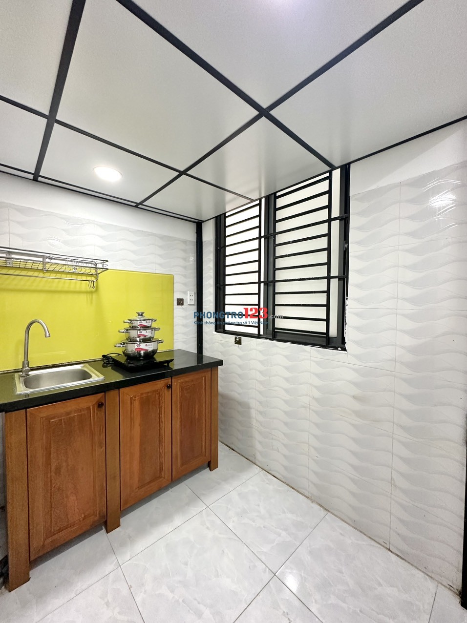 PHÒNG XINH XẮN GIÁ RẺ FULL NỘI THẤT NGAY PHỐ ẨM THỰC PHAN XÍCH LONG