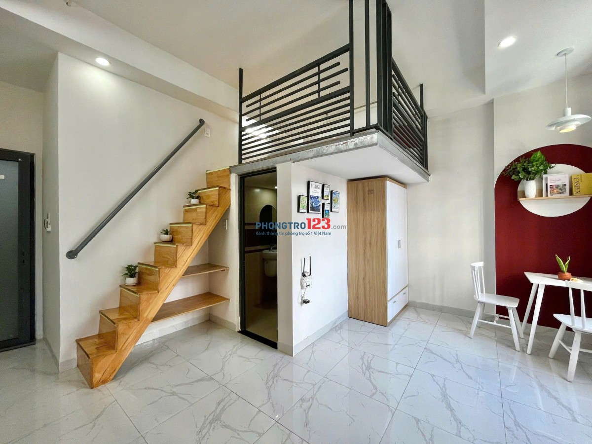  DUPLEX CỰC ĐẸP – 176 NGUYỄN VĂN THƯƠNG (D1), BÌNH THẠNH - BAN CÔNG