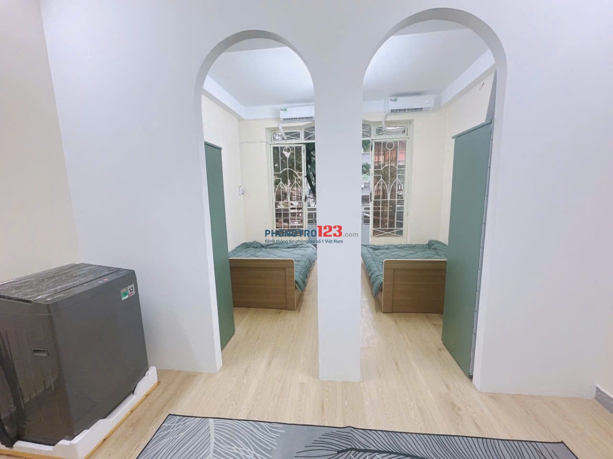 QUẬN 10: 2PN Full Nội Thất, Có Ban Công, Giảm Ngay còn 8 Triệu/6T