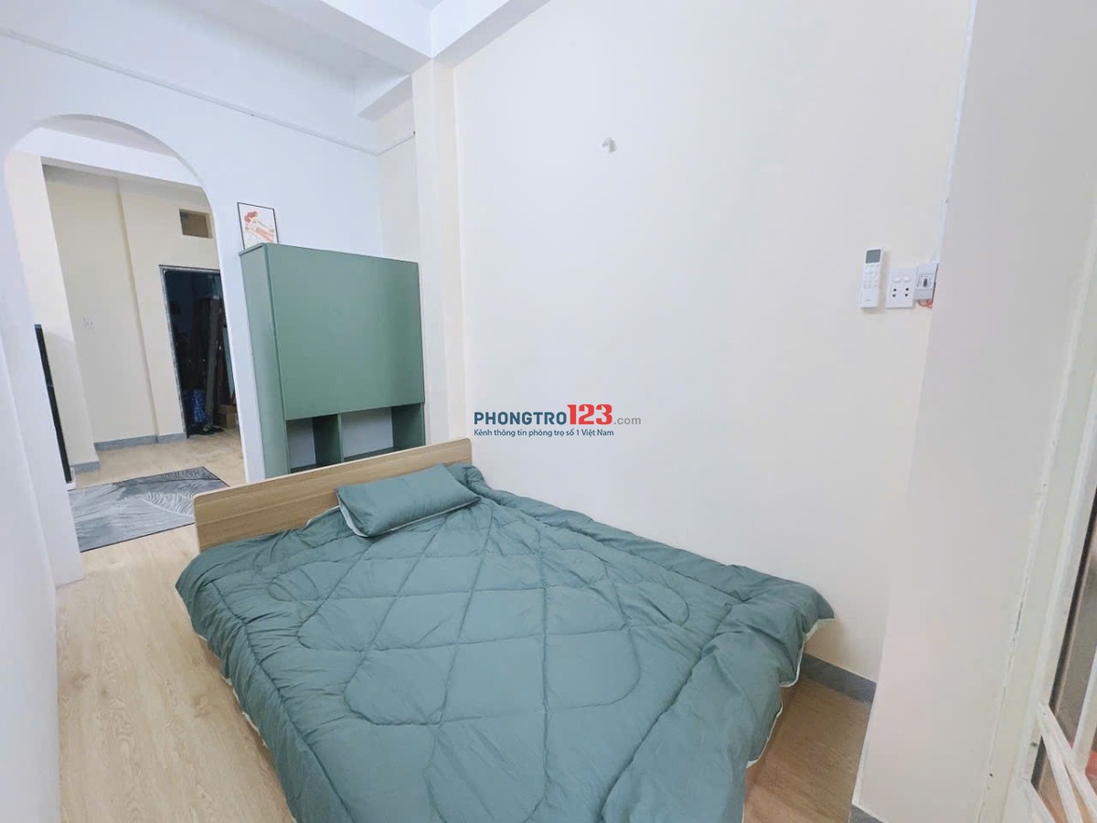 QUẬN 10: 2PN Full Nội Thất, Có Ban Công, Giảm Ngay còn 8 Triệu/6T