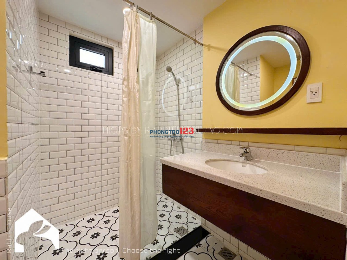 STUDIO TÁCH BẾP - 35M2 - NGAY TRUNG TÂM QUẬN 1 - FULL NỘI THẤT, CÓ BAN CÔNG - CHỈ CẦN DỌN VÀO Ở