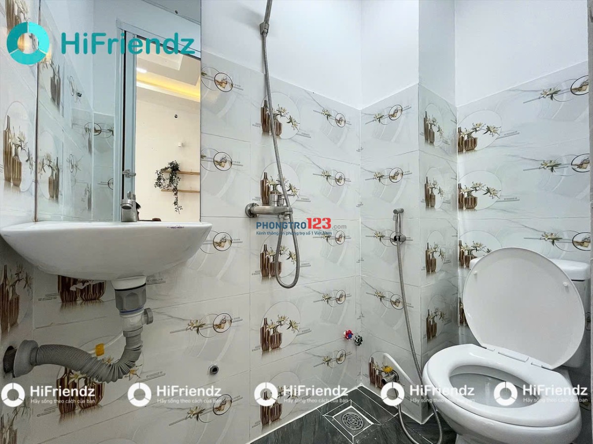 Cho Thuê Phòng Mới xây ngay khu Phan Xích Long, ban công, full nội thất giá chỉ 5Xxx