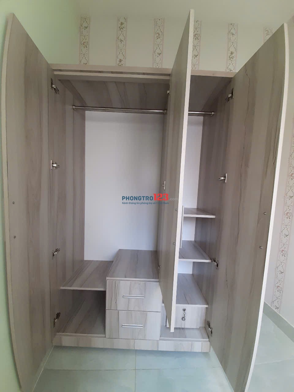 Cho thuê căn hộ mini 27 m2 Q.11, view công viên