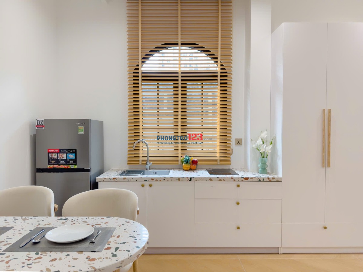 Cho Thuê CĂN HỘ mới 100% ngay LÝ CHÍNH THẮNG Q3 - Full Nội Thất Cao Cấp