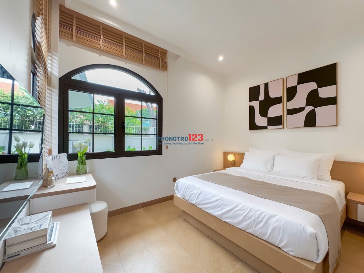 Cho Thuê CĂN HỘ mới 100% ngay LÝ CHÍNH THẮNG Q3 - Full Nội Thất Cao Cấp