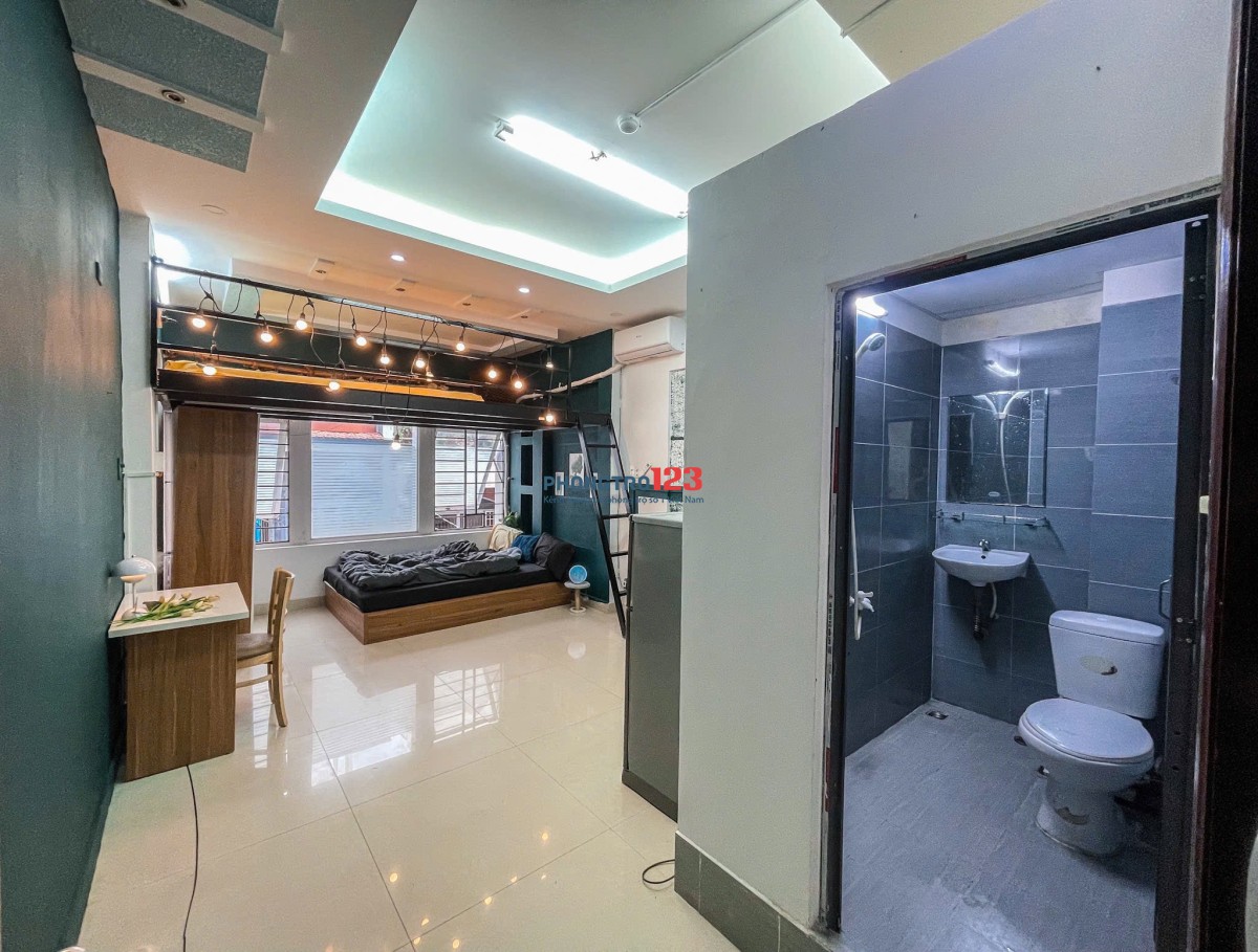 Cho Thuê Duplex Full Nội Thất, Gác Cao, Rộng Thoáng, Cửa Sổ Lớn & 2 Không Gian Ngủ