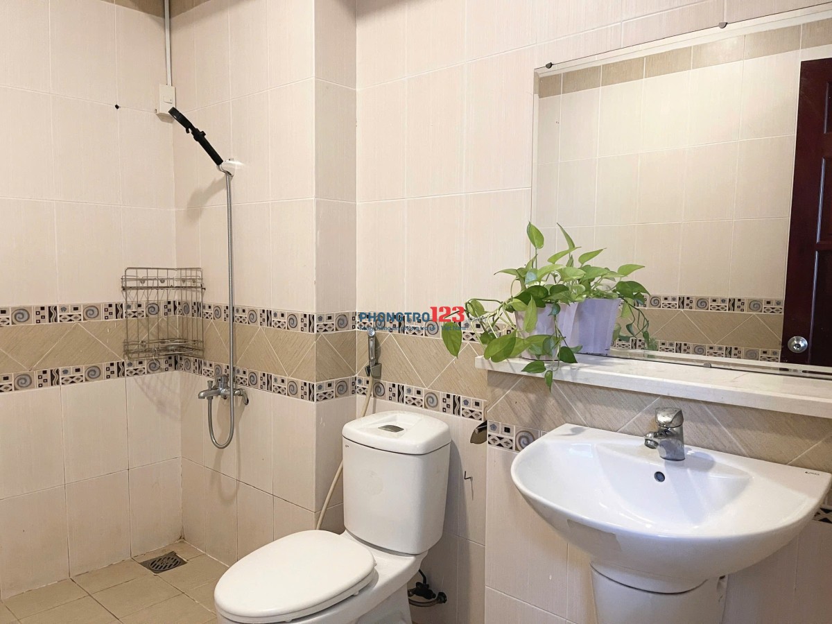 Căn Hộ 1PN Full NT Mới 100% Phú Mỹ Hưng, Q7 gần RMIT, TDTU, VIVO CITY, Lotte Mart