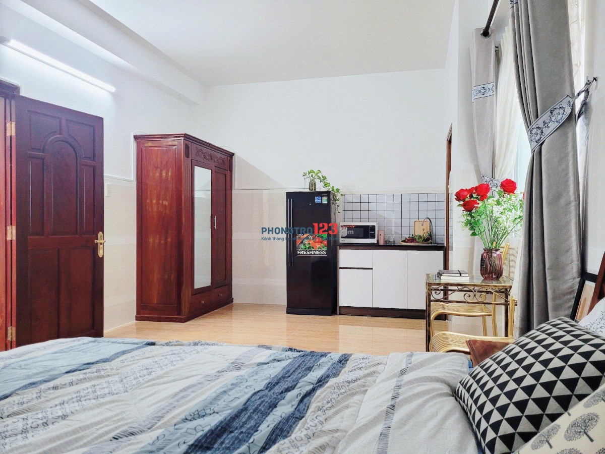 MỚI TRỐNG CĂN HỘ SIÊU XINH, NỘI THẤT ĐẦY ĐỦ. CĂN HỘ THANG MÁY, BẢO VỆ 24/7