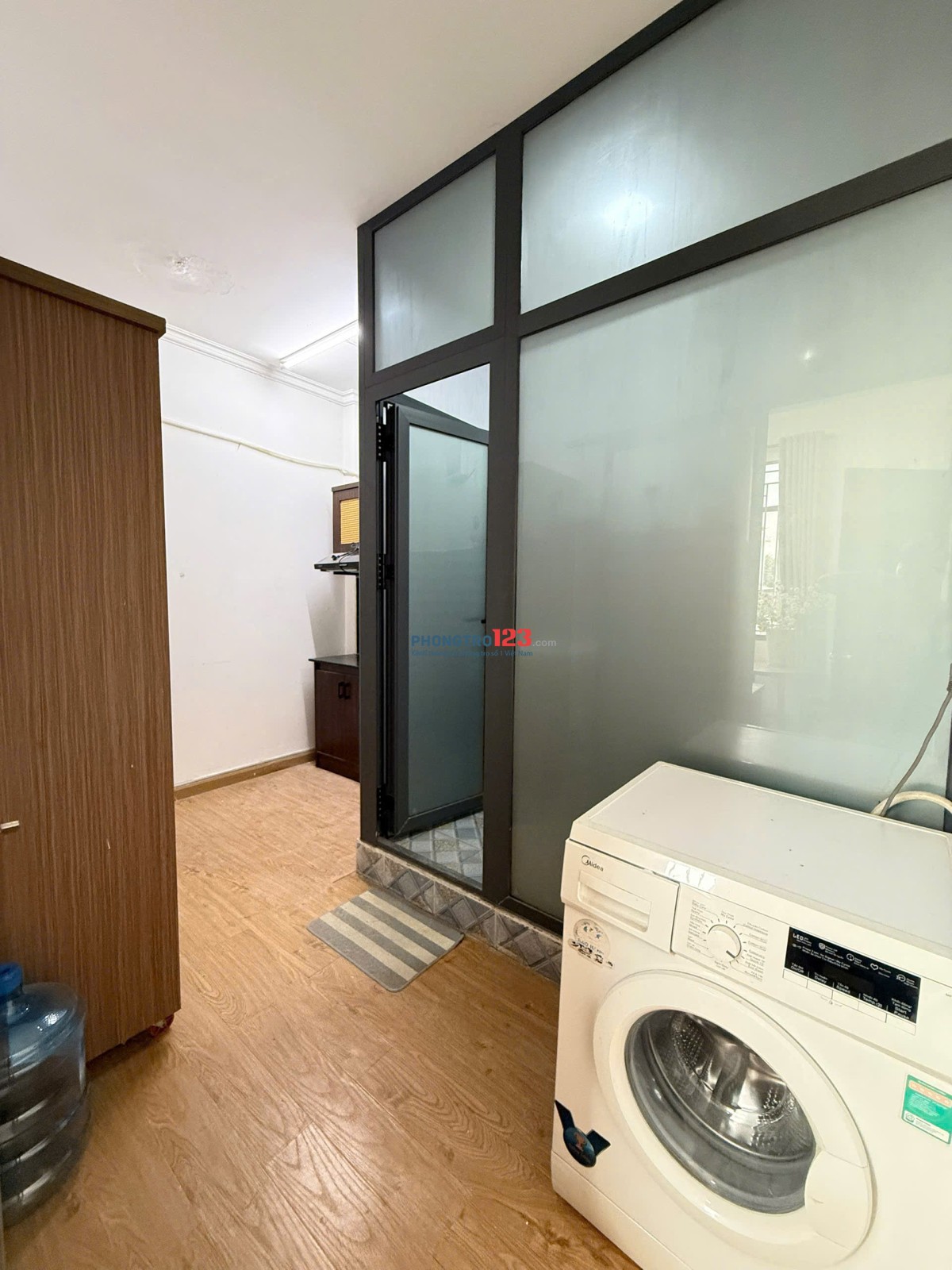 CHDV Mạc Đỉnh Chi. 25m2 Full Nội thất tiện nghi sạch sẽ, cửa sổ lớn - 5.5tr