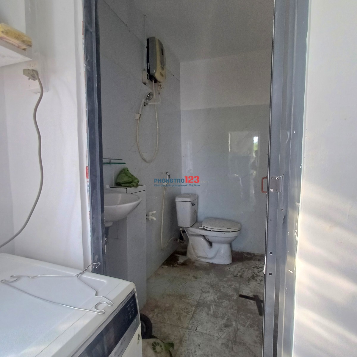 Cho Thuê 1 Phòng Ngủ - Ban Công Mới Xây 35m2 - Full Nội Thất - Đặng Thùy Trâm Gần ĐH Văn Lang