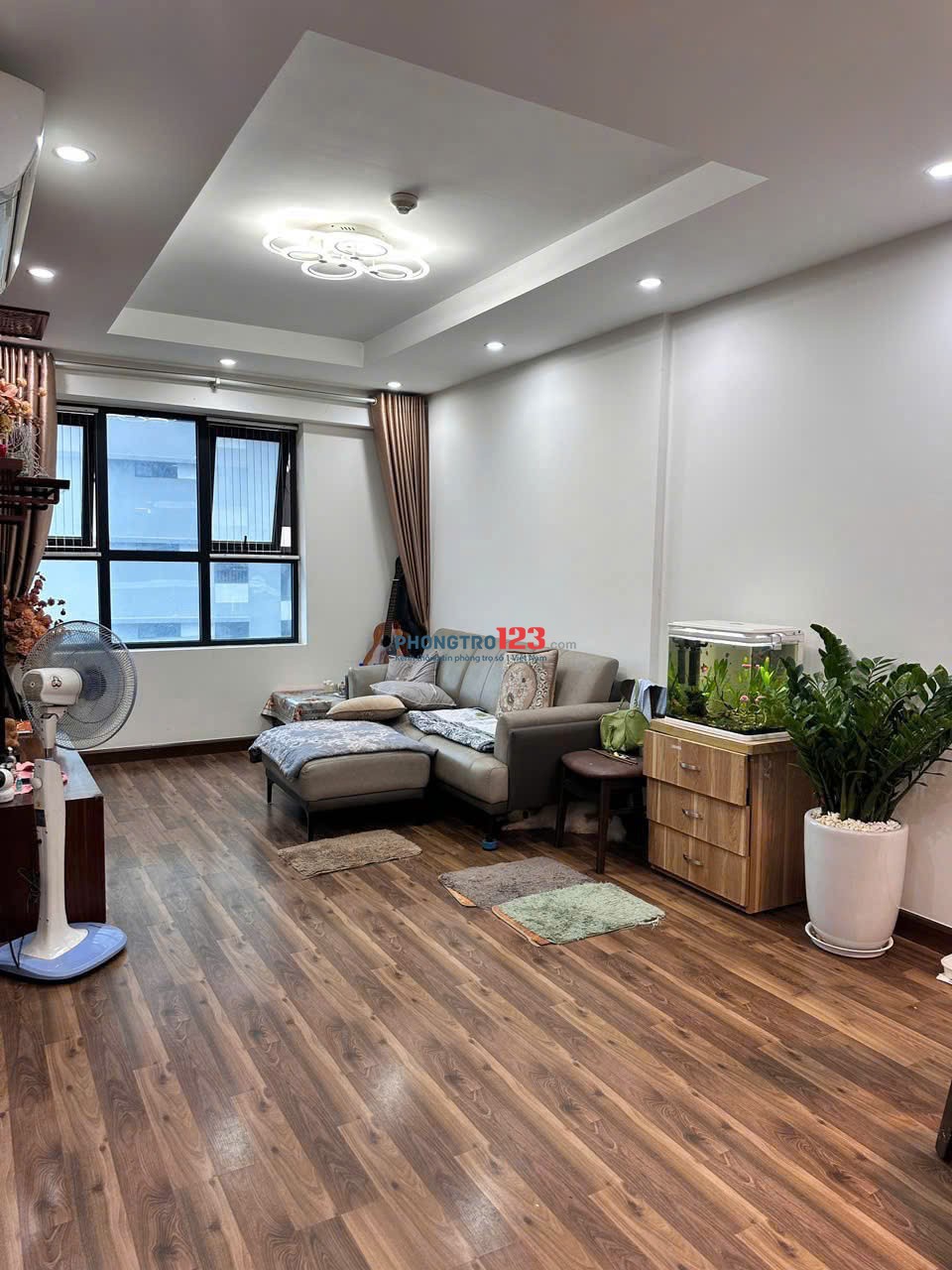 Chung cư Bàu Cát II, Hồng Lạc, TB, 10tr/th, 2PN, Chính chủ cho thuê.