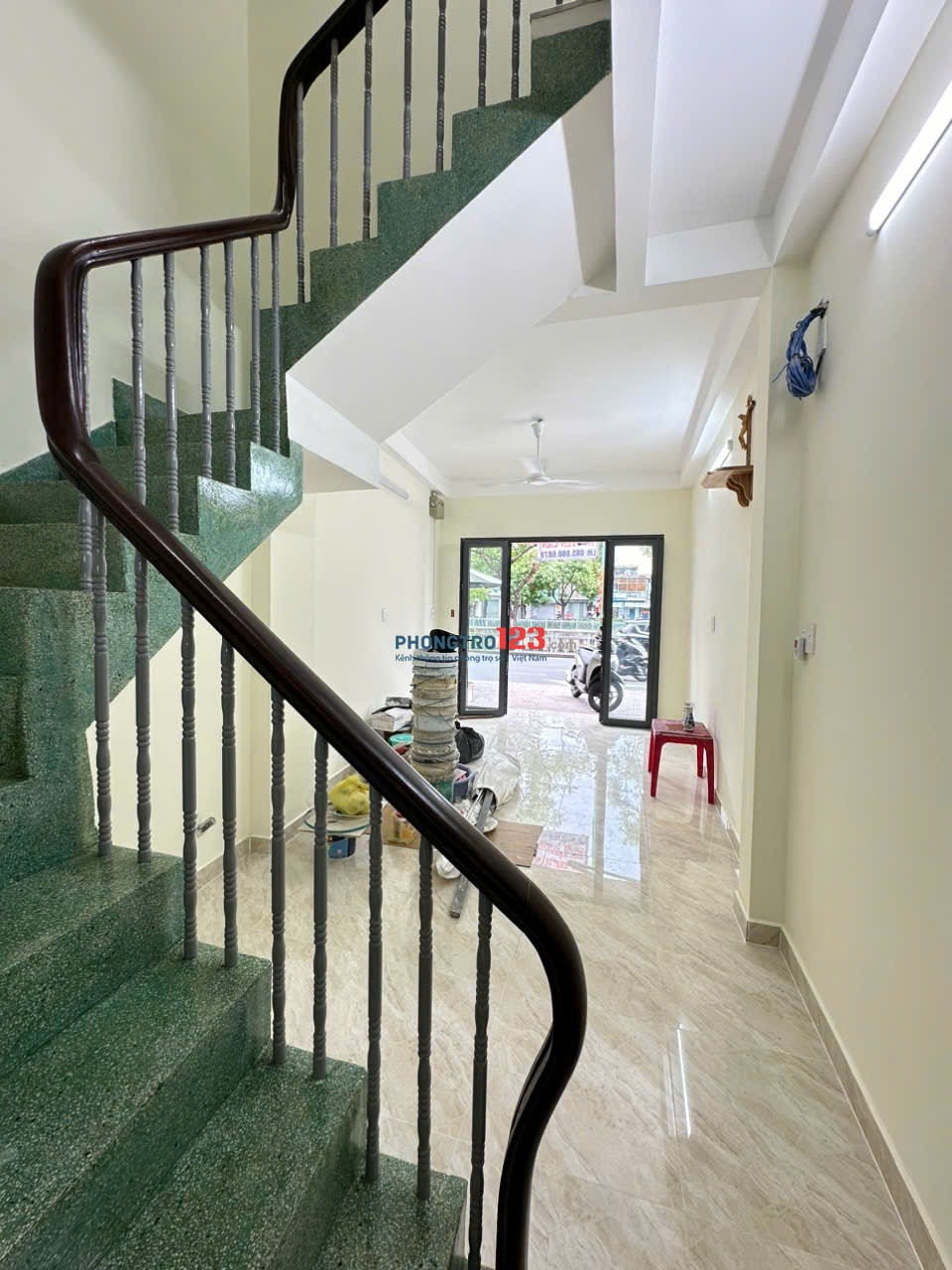 Cho thuê mặt bằng bờ kè Hoàng Sa