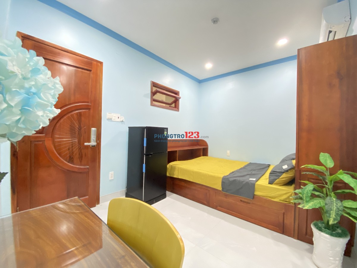 Căn Hộ Xinh Xắn NEW 1000% Ngay ĐH Bách Khoa Q10