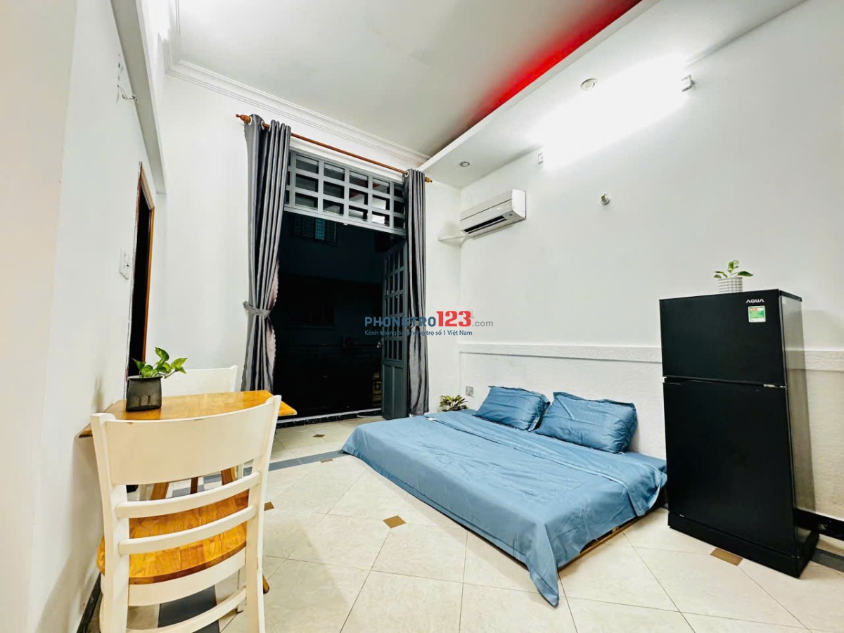  Cho thuê phòng trọ full nội thất – Ban công thoáng, nhiều ánh sáng Lê Văn Sỹ – Tân Bình 
