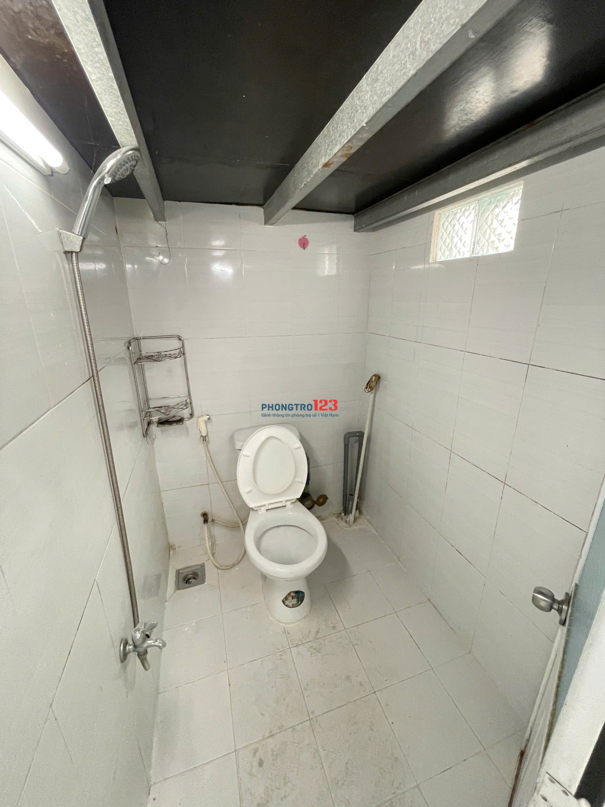 ĐINH BỘ LĨNH 3TR7 có máy lạnh, tối đa 2 người 2 xe, free xe