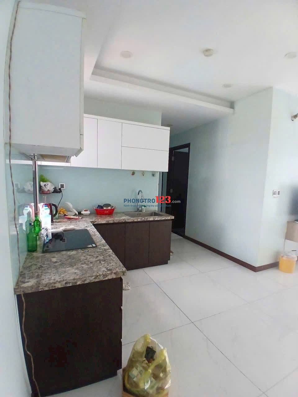 Căn 3 phòng ngủ C/c Phú Thạnh, Q.Tân Phú giá 10,5tr/th