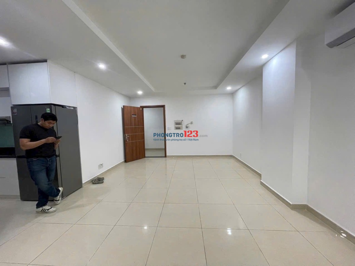 Cho thuê căn 3p ngủ chỉ 11tr/th ở chung cư Carillon 2 Tân Phú