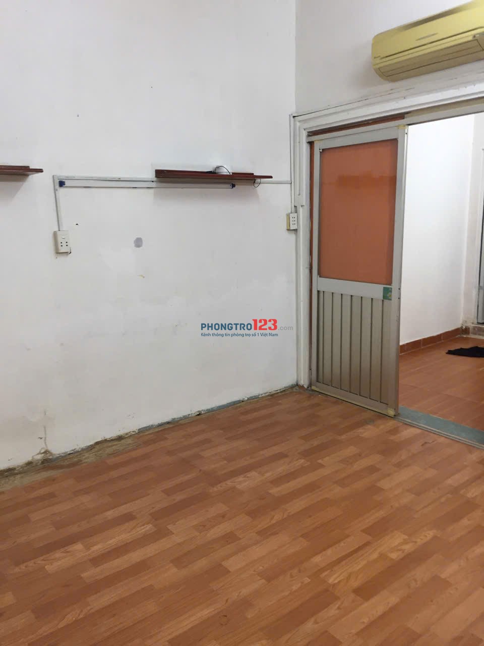 PHÒNG TRỌ CHO THUÊ – GẦN 20M² – CHỈ 3,5 TRIỆU/THÁNGĐịa chỉ: 41/40 Lê Văn Linh, P.13, Quận 4, TP.HCM