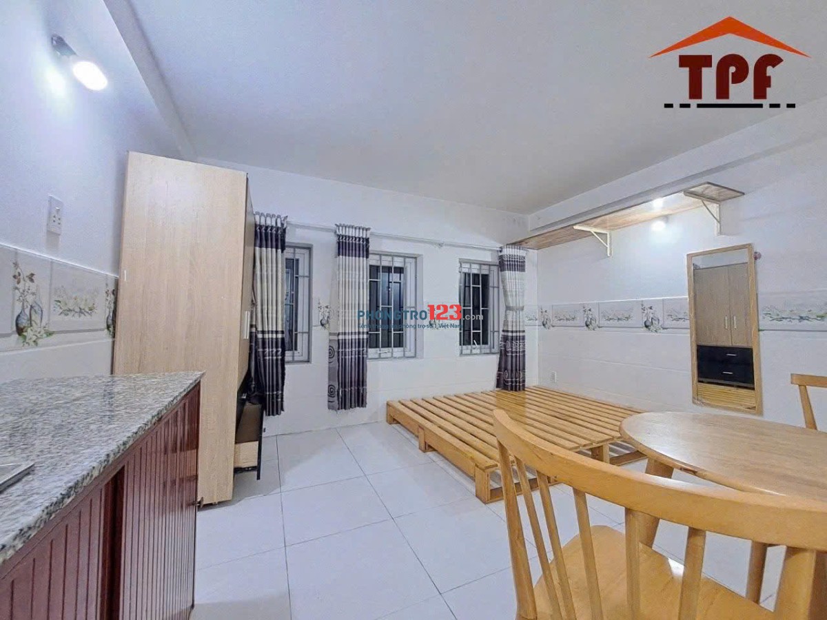 1/12 TRỐNG PHÒNG CỬA SỔ THOÁNG SẴN NỘI THẤT GẦN NGUYỄN KIỆM