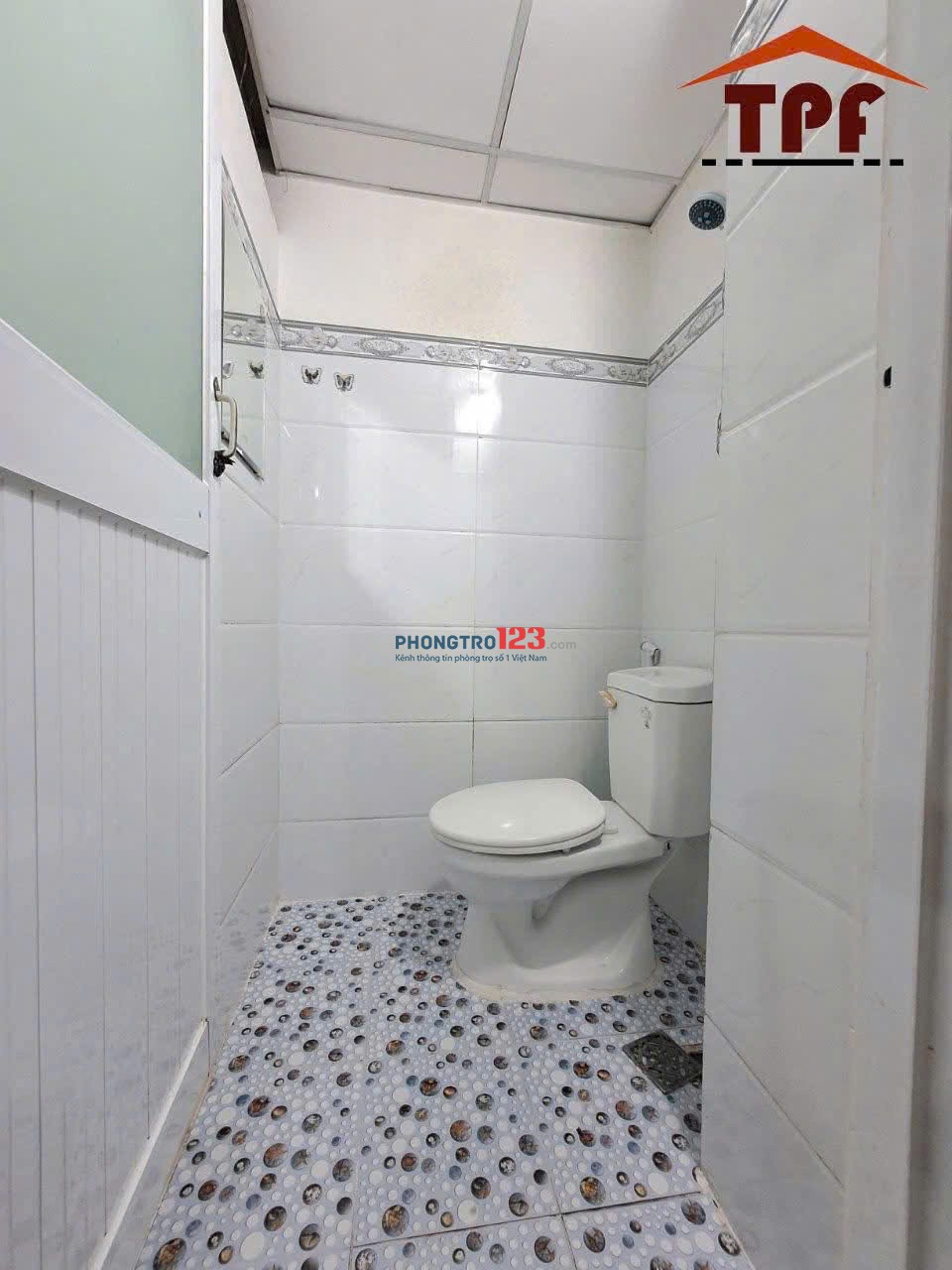 1/12 TRỐNG PHÒNG CỬA SỔ THOÁNG SẴN NỘI THẤT GẦN NGUYỄN KIỆM