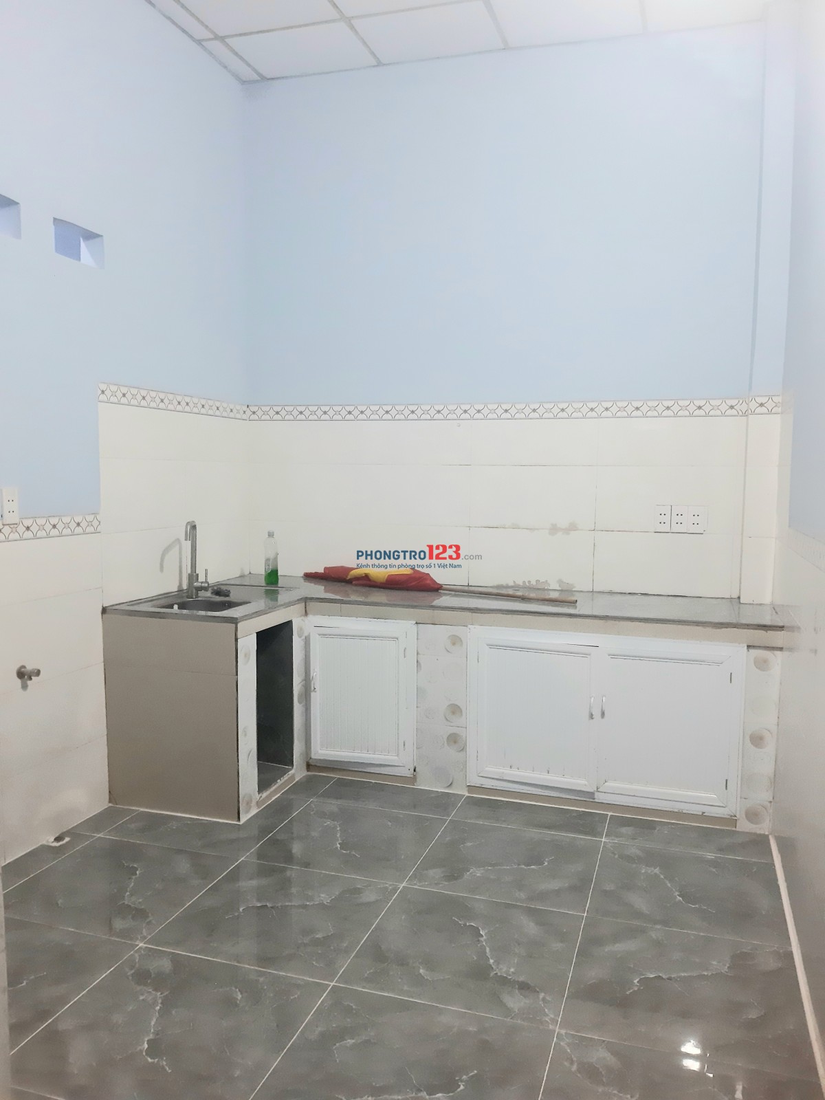 Nhà cấp 4 diện tích 52m2 chính chủ cho thuê nguyên căn.