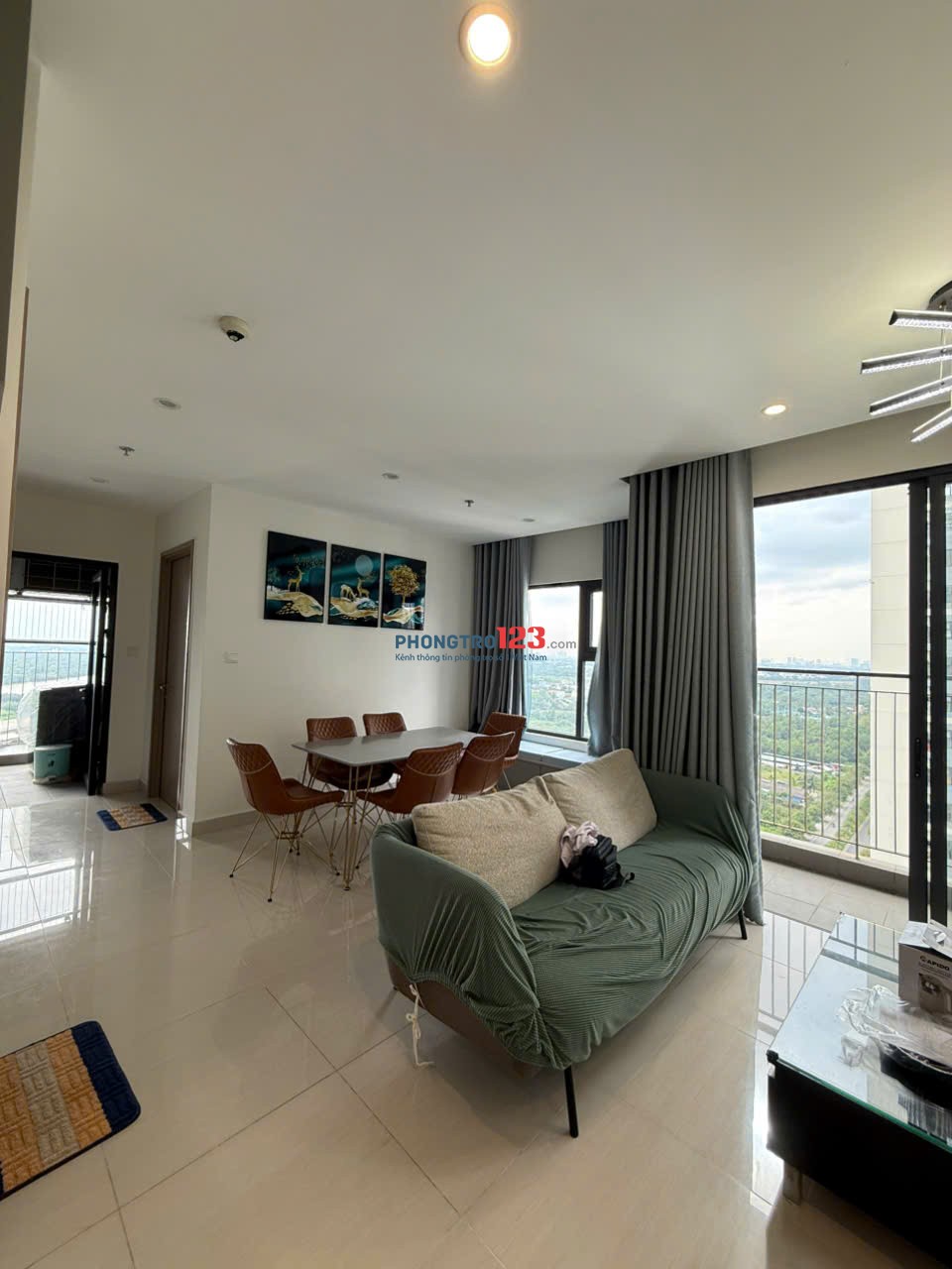 Cho thuê chung cư Vinhome Grand Park, full nội thất, 69m2