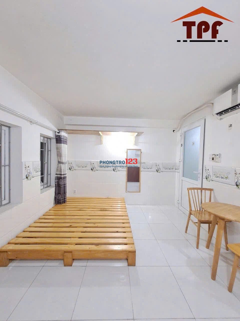 1/12 TRỐNG PHÒNG CỬA SỔ THOÁNG SẴN NỘI THẤT GẦN NGUYỄN KIỆM