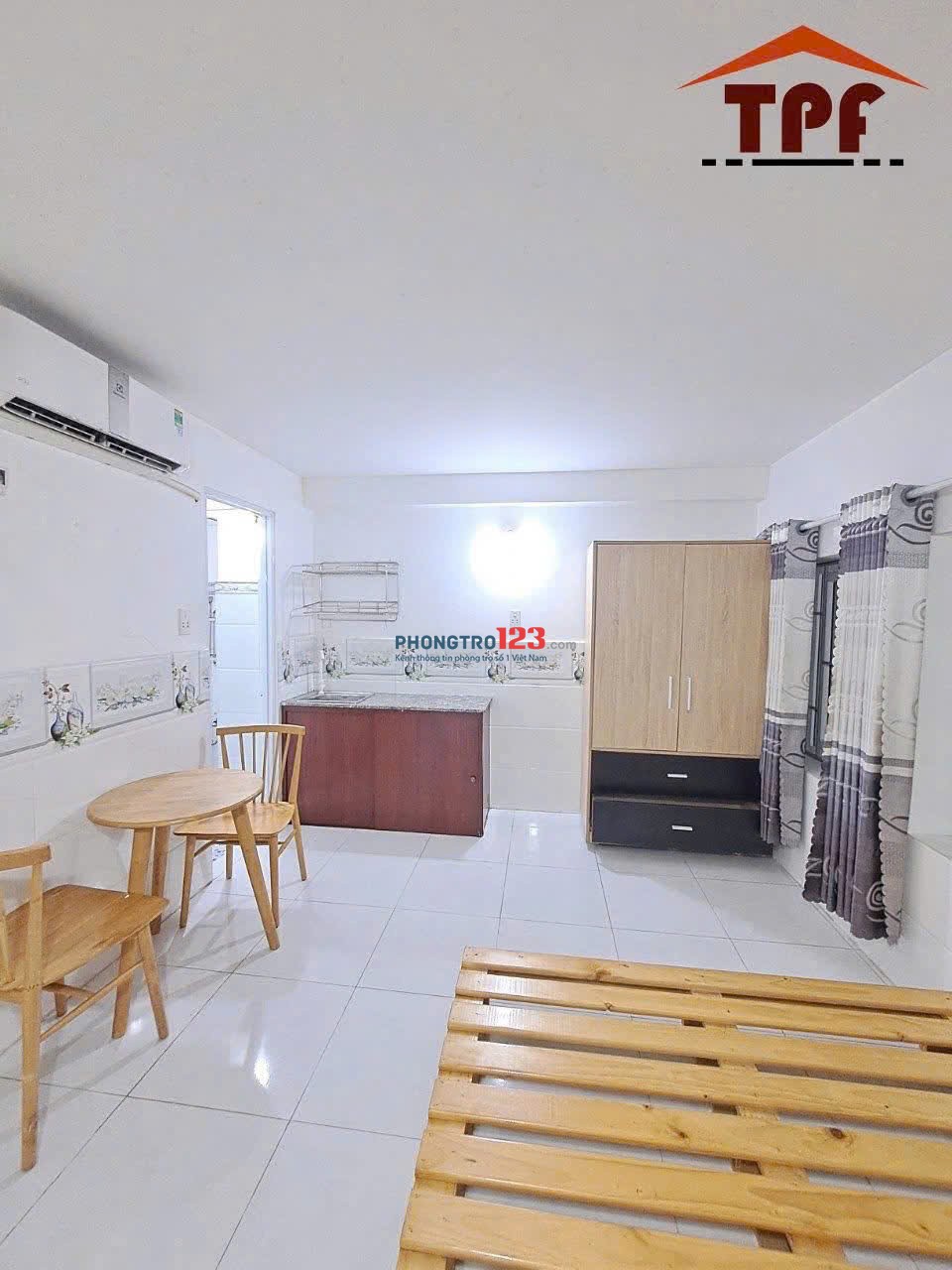 1/12 TRỐNG PHÒNG CỬA SỔ THOÁNG SẴN NỘI THẤT GẦN NGUYỄN KIỆM