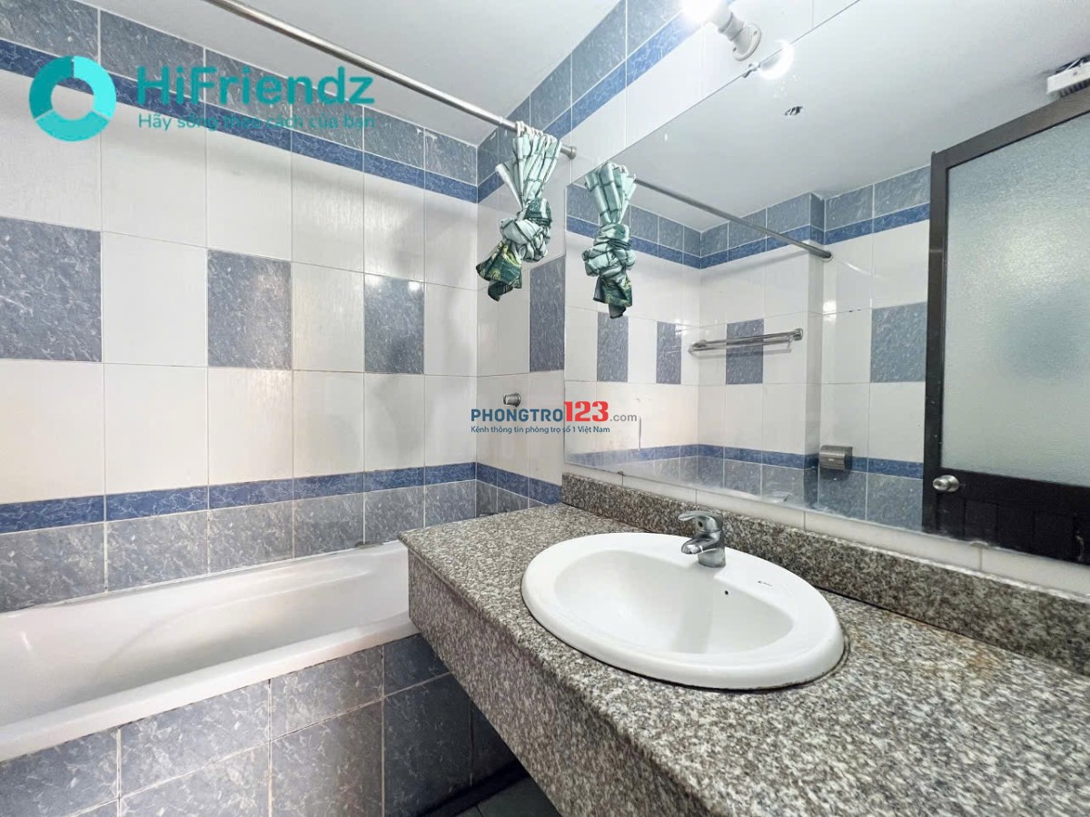 Phòng cửa sổ thoáng full nội thất gần ngã tư Hàng Xanh