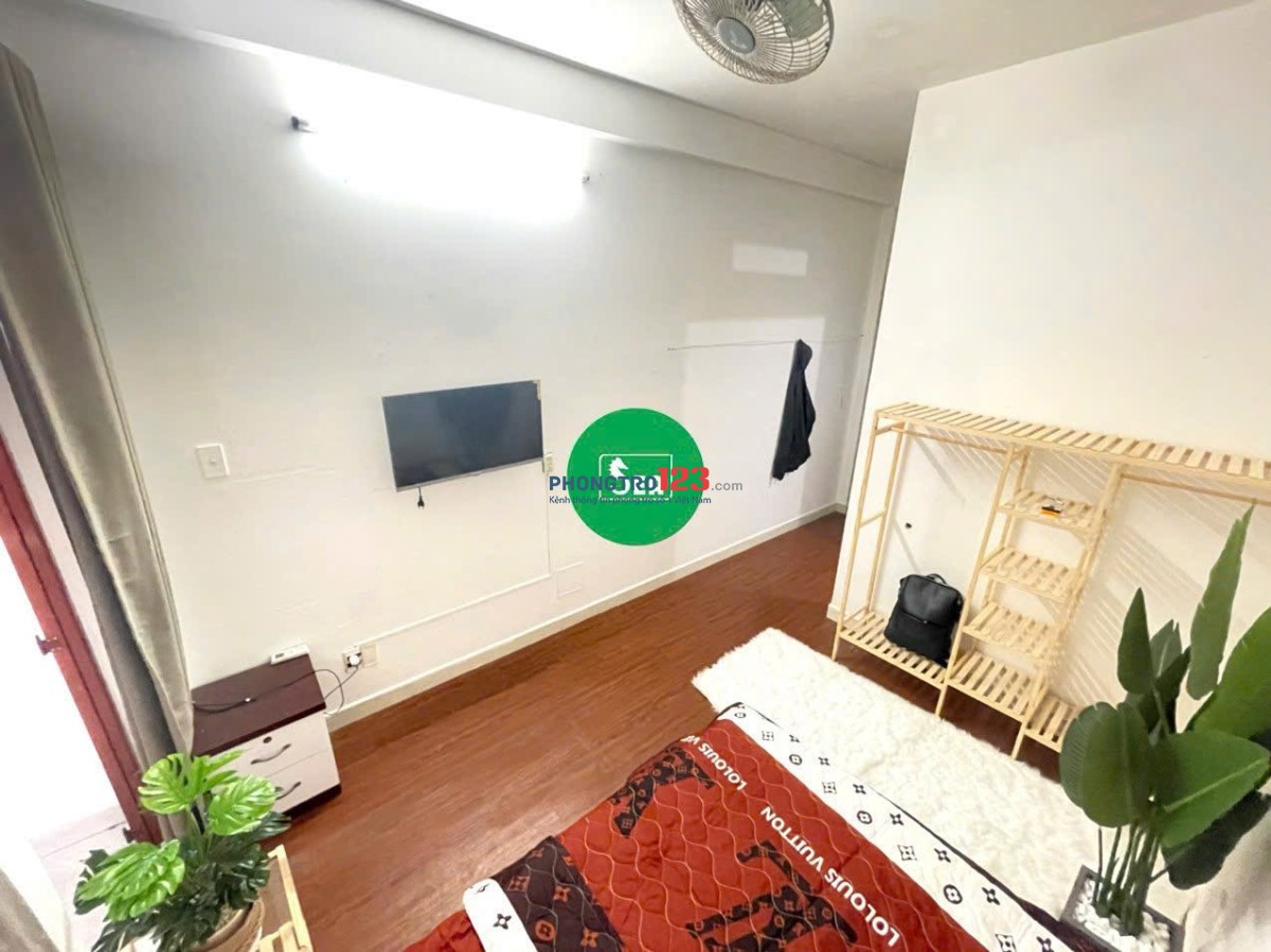 Cho thuê phòng tách bếp ở Nguyễn Ngọc Lộc Q10 gần ĐH Bách Khoa ĐH Y Dược