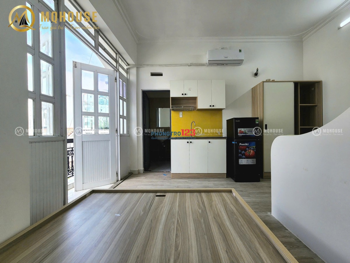 PHÒNG STUDIO BAN CÔNG RỘNG – FULL NỘI THẤT – THIẾT KẾ ĐƠN GIẢN, TIỆN NGHI – PHAN VĂN SỬU, TÂN BÌNH