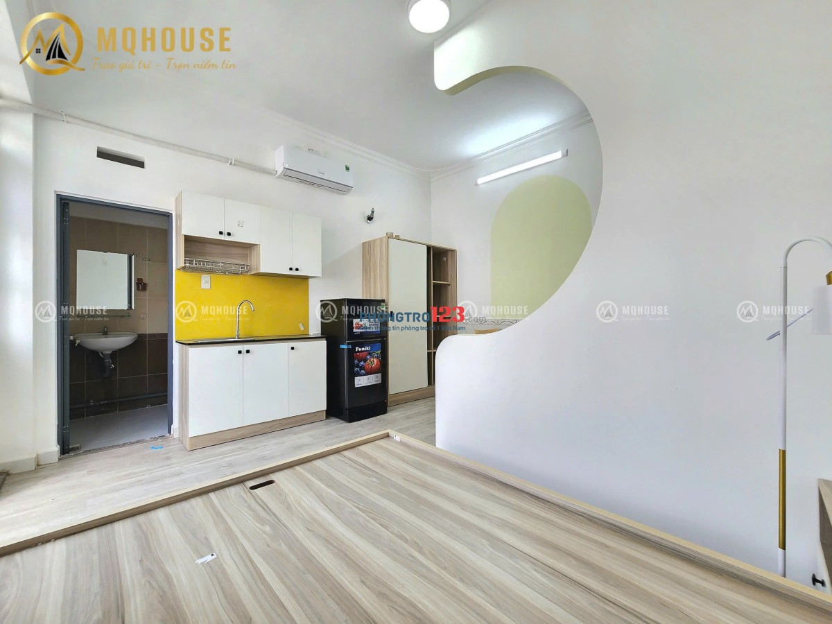 PHÒNG STUDIO BAN CÔNG RỘNG – FULL NỘI THẤT – THIẾT KẾ ĐƠN GIẢN, TIỆN NGHI – PHAN VĂN SỬU, TÂN BÌNH