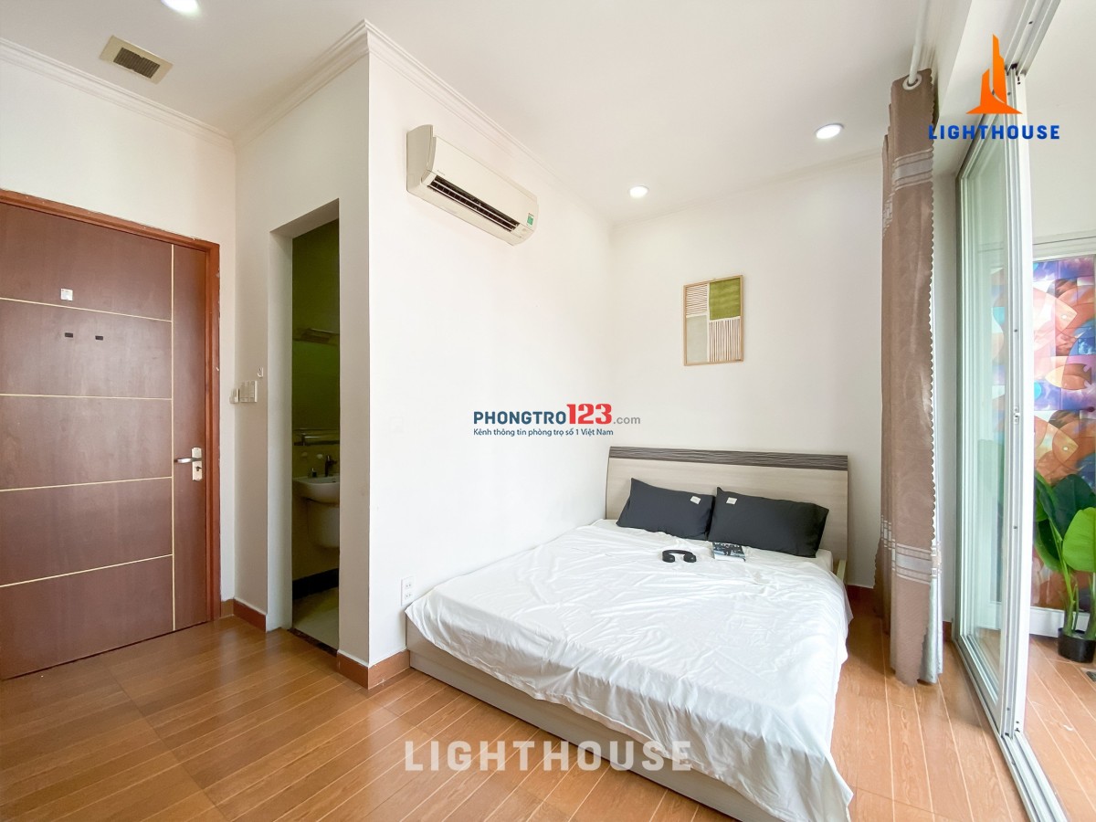 STUDIO BAN CÔNG NỘI THẤT ĐẦY ĐỦ - NHƯ HÌNH GẦN LOTTE CỘNG HÒA, K300 TÂN BÌNH