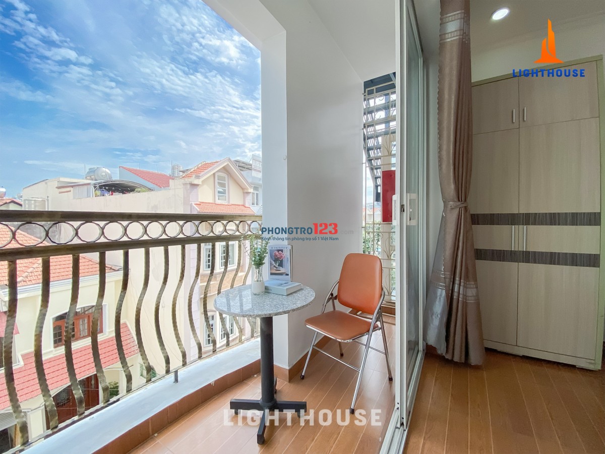 STUDIO BAN CÔNG NỘI THẤT ĐẦY ĐỦ - NHƯ HÌNH GẦN LOTTE CỘNG HÒA, K300 TÂN BÌNH