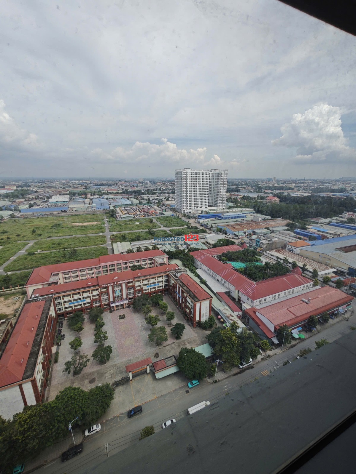 Tôi cho thuê căn hộ 1PN ngay khu Vsip 1 Bình Dương giá thuê 4tr/tháng