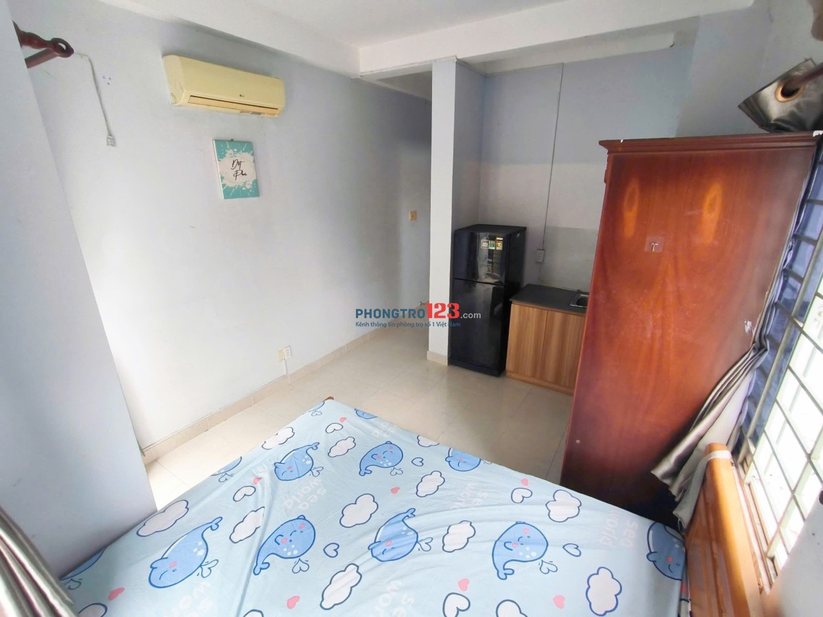  Cho thuê phòng trọ ban công rộng – nhiều ánh sáng – full nội thấtNguyễn Trãi, Quận 1