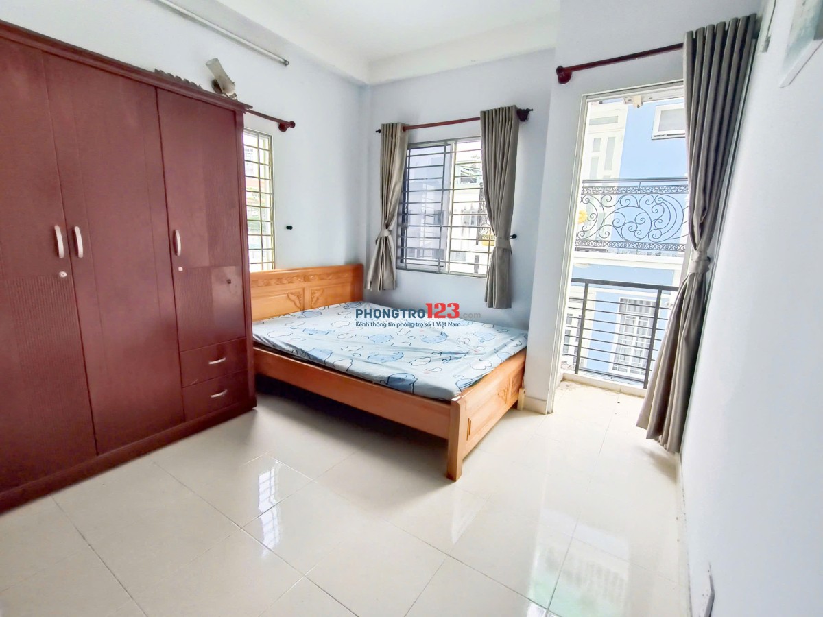  Cho thuê phòng trọ ban công rộng – nhiều ánh sáng – full nội thấtNguyễn Trãi, Quận 1