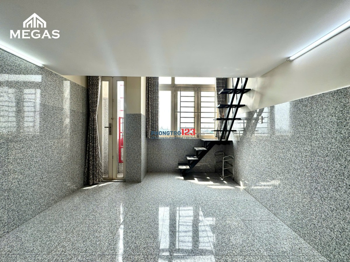 CHO THUÊ PHÒNG GIÁ RẺ - CÓ MÁY LẠNH GÁC CAO 2M NGAY NGÃ 4 GA - VƯỜN LÀI - HÀ HUY GIÁP -ĐH NTT