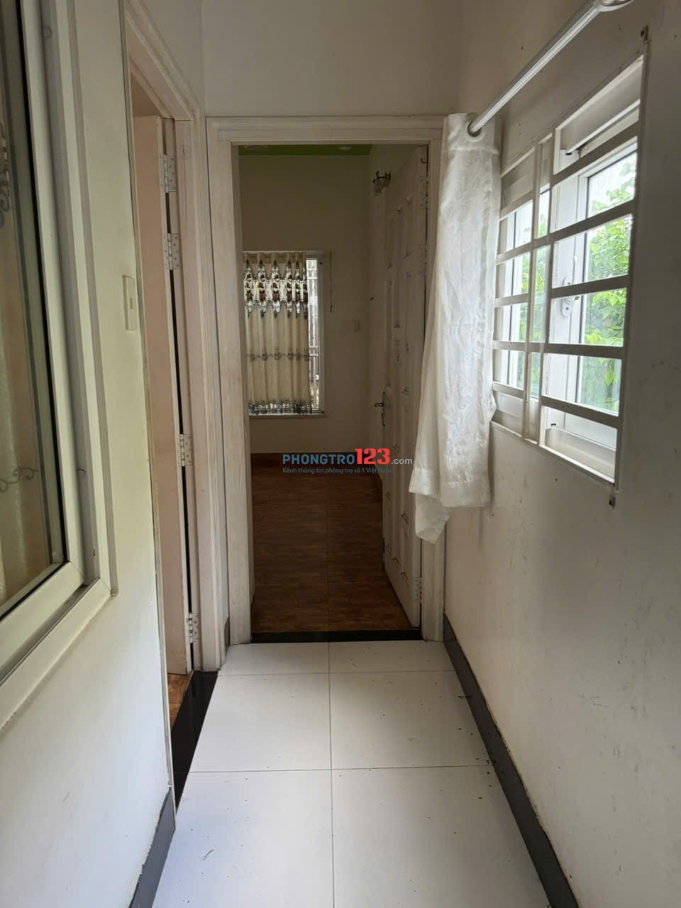 Nhà riêng cho thuê tại Đường Tuyên Quang,