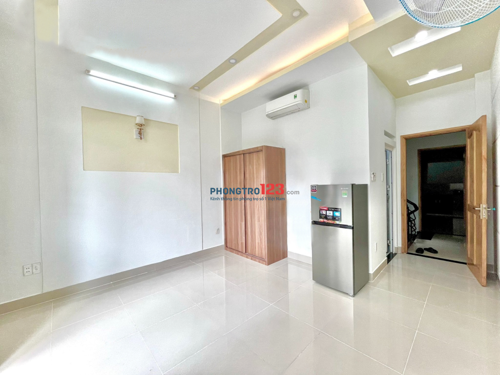 phòng ban công thoáng mát 40m2 Lê Văn Thọ, p9, Gò Vấp