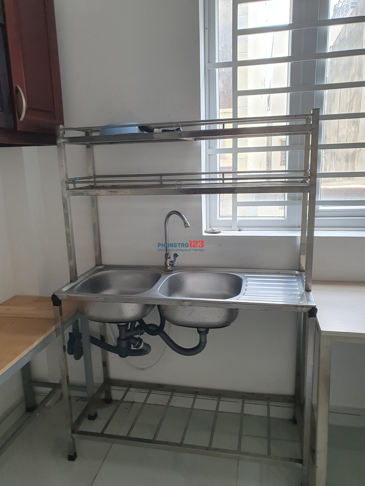 Phòng trọ huỳnh văn bánh 20m2 sạch sẽ thoáng mát