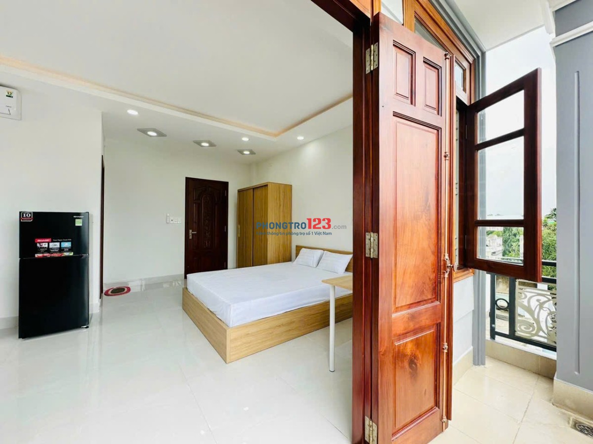 CHO THUÊ PHÒNG BAN CÔNG – FULL NỘI THẤT ( GẦN CẦU PHÚ LONG)