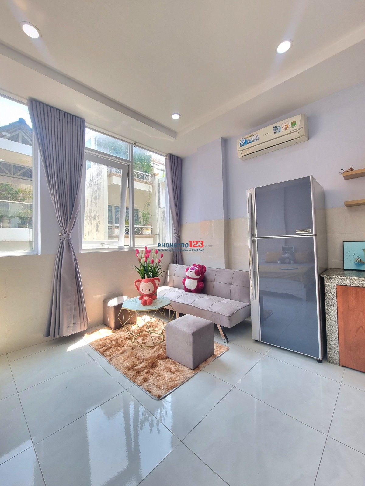 Căn hộ studio ban công thang máy quận tân bình gần ga t3 sân bay tân sơn nhất etown