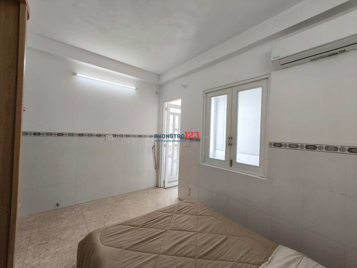  BAN CÔNG DECOR ĐẸP – GIẢM GIÁ CÒN 4TR5 – BÙI MINH TRỰC, Q8 