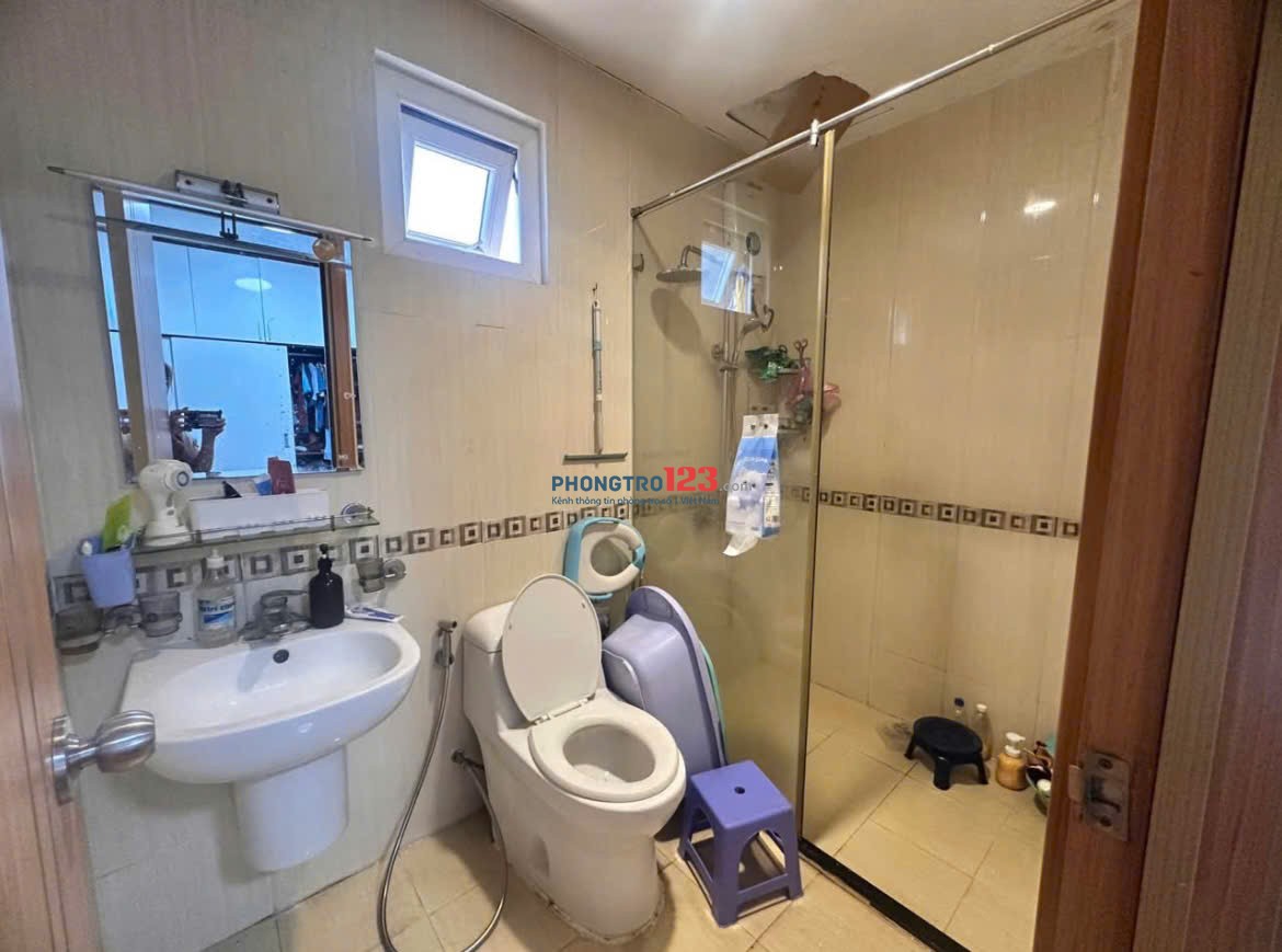 Chỉ 11tr5/th, Hoàng Hoa Thám, TB, C/c Carillon 3, 70m2, Căn Góc, 2PN.